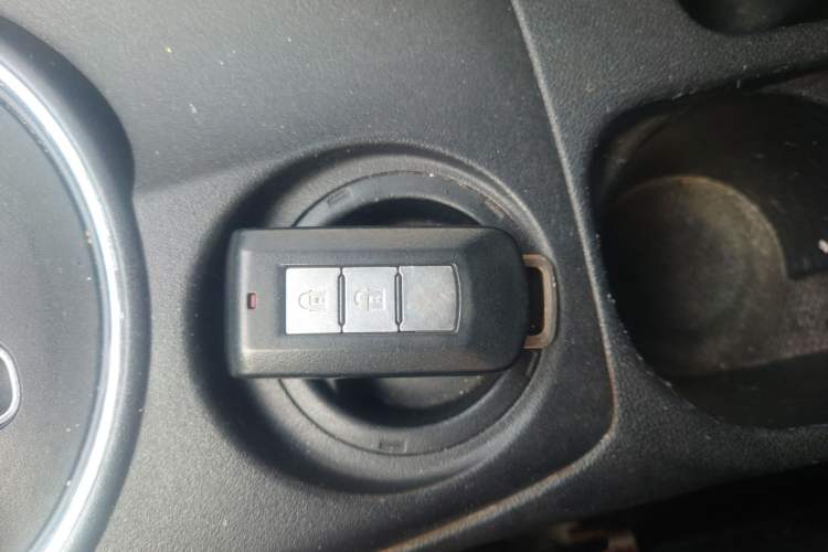 Used Mitsubishi ASX 2013 2.0L CVT Two-Wheel Drive Luxury Edition