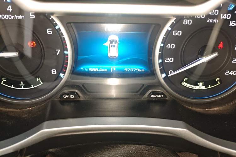 Used Geely Auto Emgrand 2017 Hatchback RS Million Edition 1.5L CVT Upward Version
