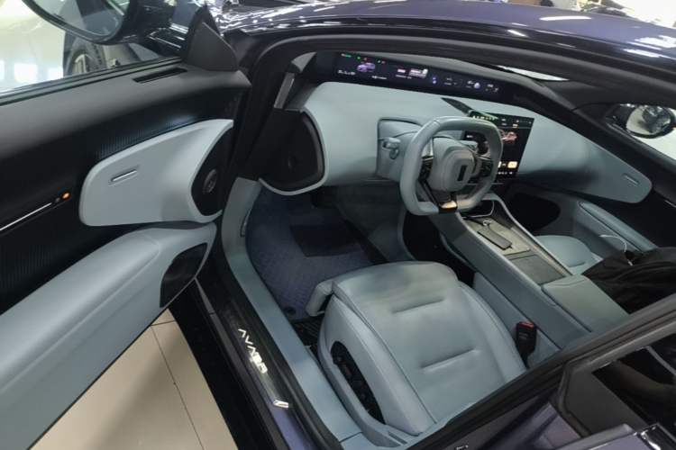 Used Avatr 12 2023 700 Three-Laser Rear-Wheel Drive Luxury Edition Driver Seat
