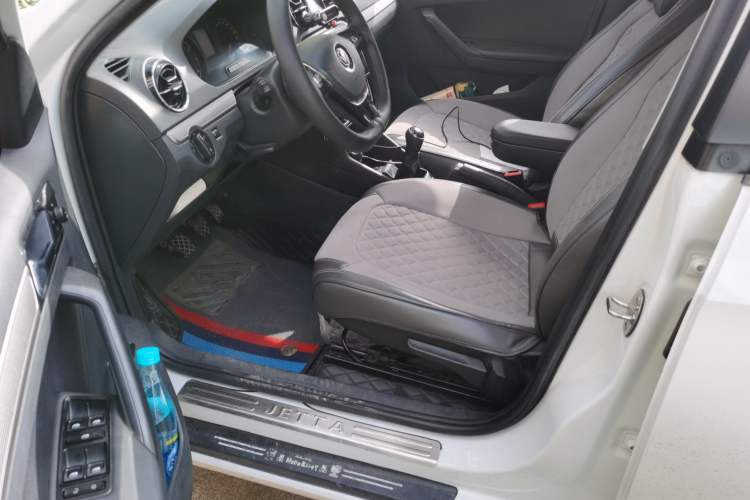 Used Volkswagen Jetta 2019 Dream Edition 1.5L Manual Comfort Version