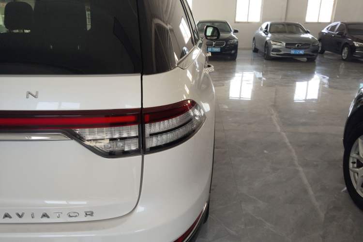 Used Lincoln Aviator 2020 3.0T V6 Four-Wheel Drive Premium Edition