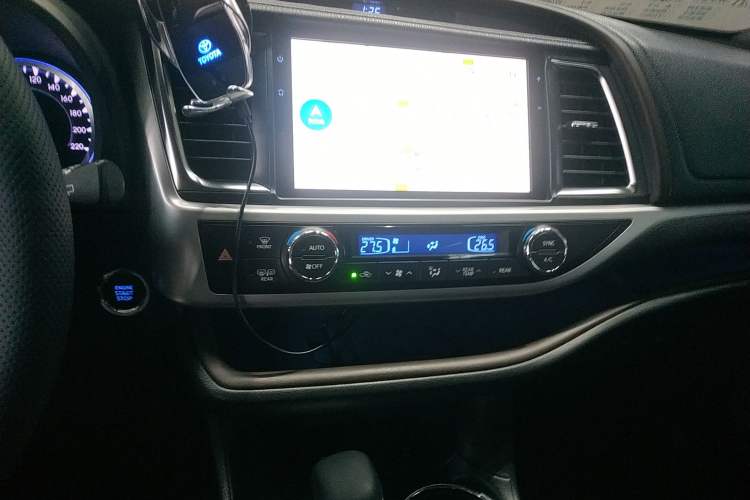 Used Toyota Highlander 2018 2.0T Four-Wheel Drive Ultimate Edition 7-Seater Emission Standard China V
