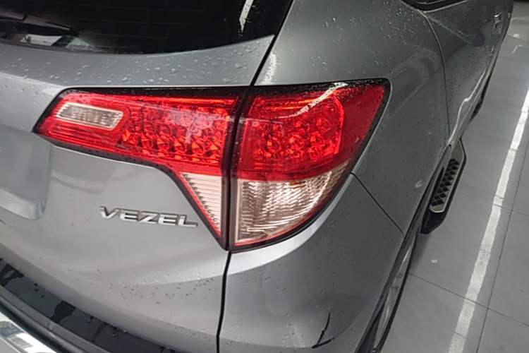 Used Honda Vezel 2017 1.5L CVT 2WD Comfort Model