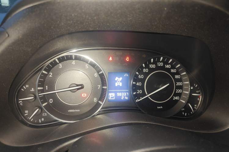 Used Nissan Patrol 2018 4.0L LinkedIn Edition Instrument Cluster