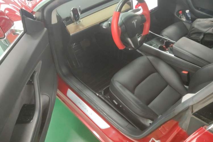 Used Tesla Model 3 2019 Long-Range Rear-Wheel-Drive Version Driver Seat