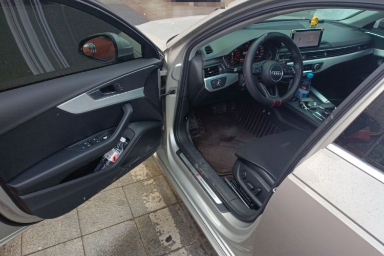 Used Audi A4L 2018 30th Anniversary Edition 40 TFSI Fashion Model