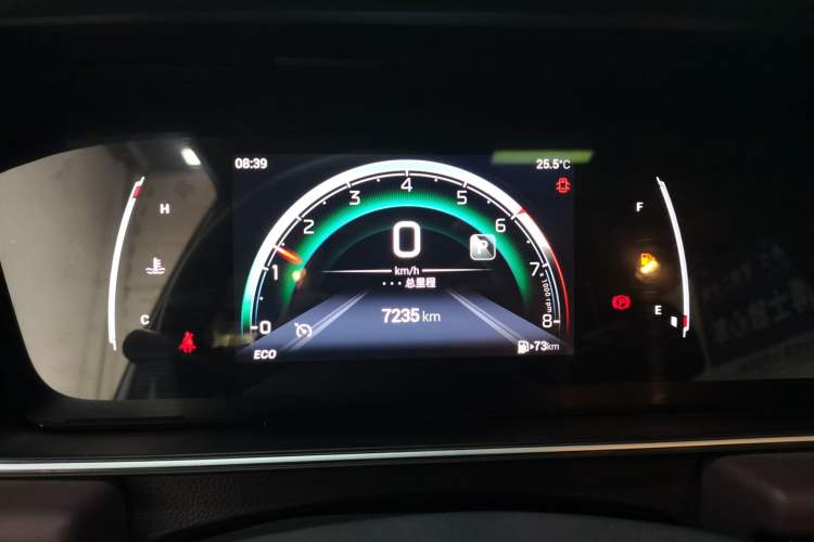 Used GAC Trumpchi M6 2023 PRO 270T DCT Luxury Edition Instrument Cluster