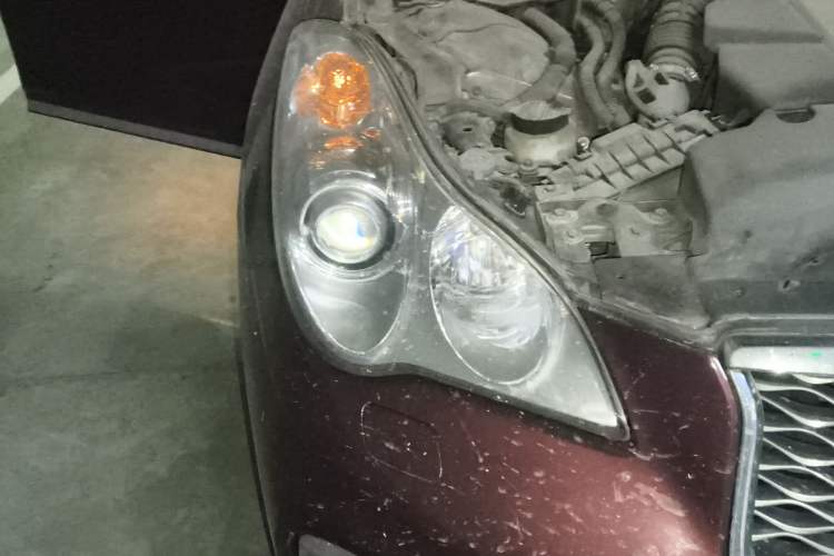 Used Infiniti QX50 2015 2.5L Enjoyment Edition Right Front Headlight