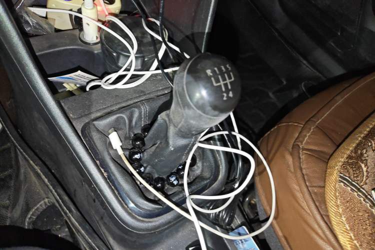 Used Volkswagen Santana 2013 1.6L Manual Fashion Edition Gear Lever