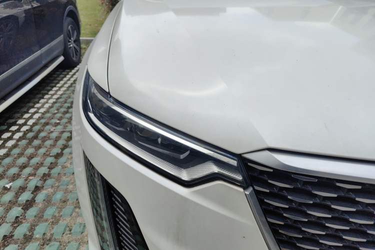 Used Cadillac XT6 2020 28T Seven-Seater Four-Wheel-Drive Leading Version
