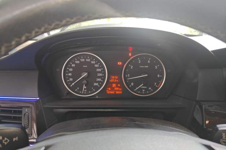 Used BMW 5 Series 2010 523Li Luxury Model Instrument Cluster