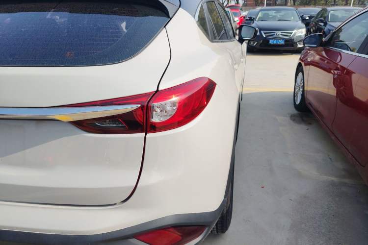 Used Mazda CX-4 2018 2.0L Automatic Two-Wheel Drive Blue Sky Dynamic Version China VI Standard