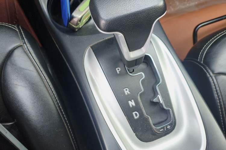 Used Dodge Journey 2013 2.4L Two-Wheel Drive Luxury Version