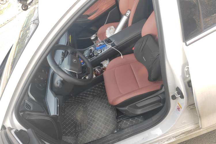 Used CHANGAN Eado 2025 PLUS 1.4T Dual-Clutch High-Energy Version
