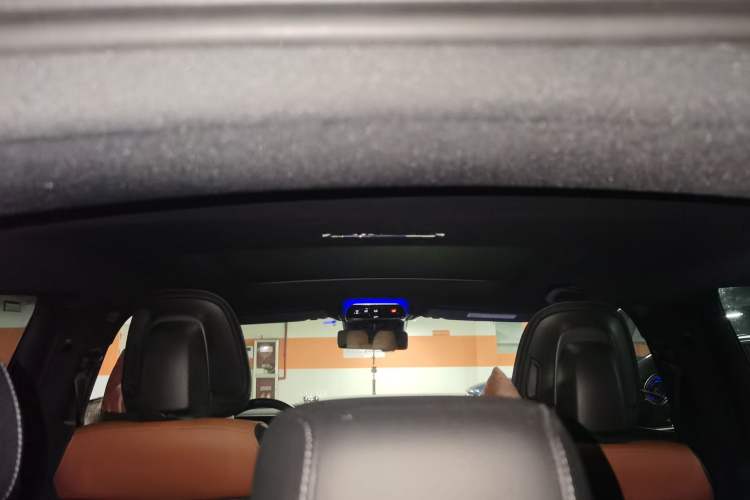 Used Mercedes-Benz GLC Coupe 2024 GLC 300 4MATIC Coupe SUV Headliner