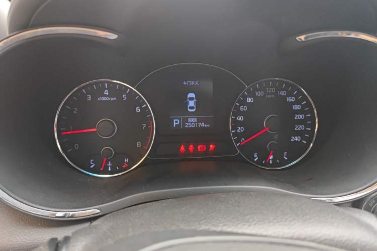 Used Kia K3 2013 1.6L Automatic GLS
