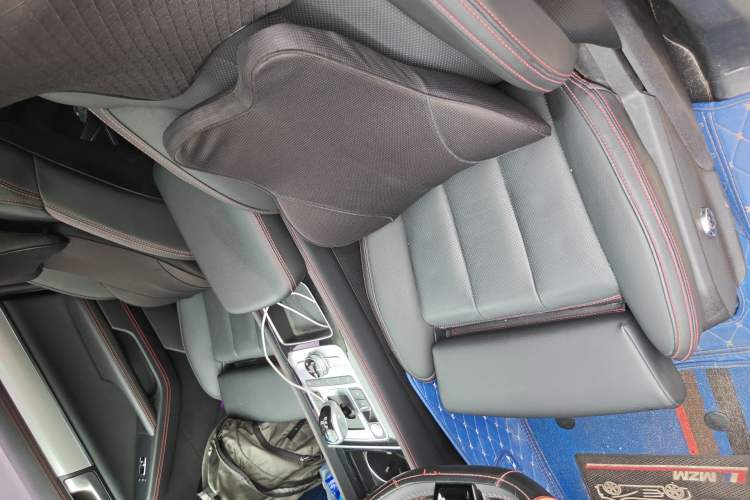 Used BYD Tang New Energy 2018 DM 2.0T All-Wheel Drive Smart Connect Genesis Edition 7 Seats China V Emission Standard