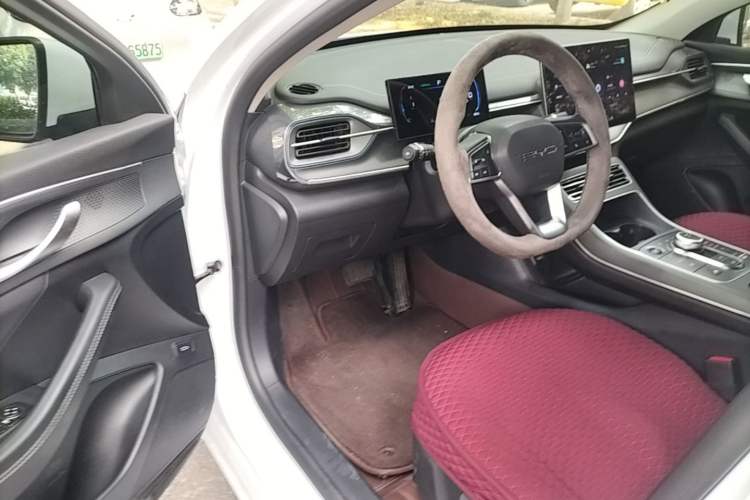 Used BYD Destroyer 05 2024 HONOR Edition DM-i 55KM Luxury Model