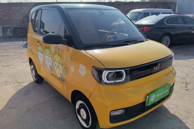 Used Wuling Hongguang MINIEV 2022 Macaron Premium Model – Lithium Iron Phosphate Exterior 1