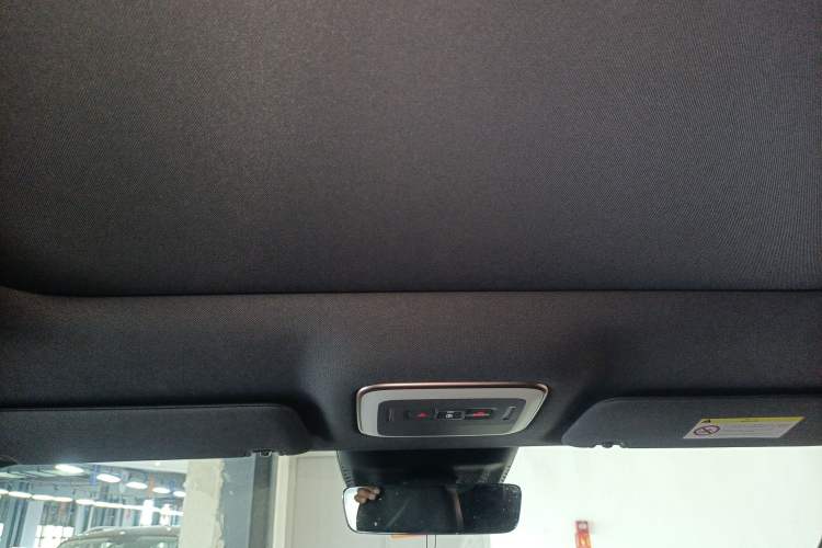 Used Zeekr 7X 2025 75 kWh Rear-Wheel Drive Intelligent Driving Version Headliner