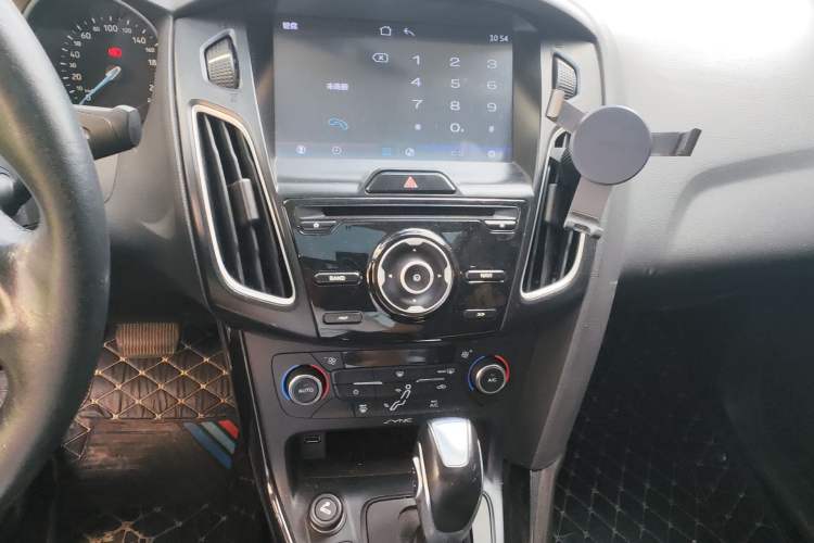 Used Ford Focus 2015 Sedan 1.6L Automatic Trend Model
