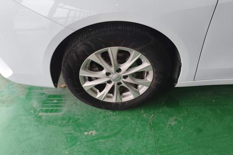 Used Roewe i5 2023 1.5L Manual Comfort Edition Left Front Wheel Hub