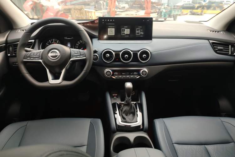 Used Nissan Qashqai 2025 Honor 2.0L CVT XV+ Leading Edition

