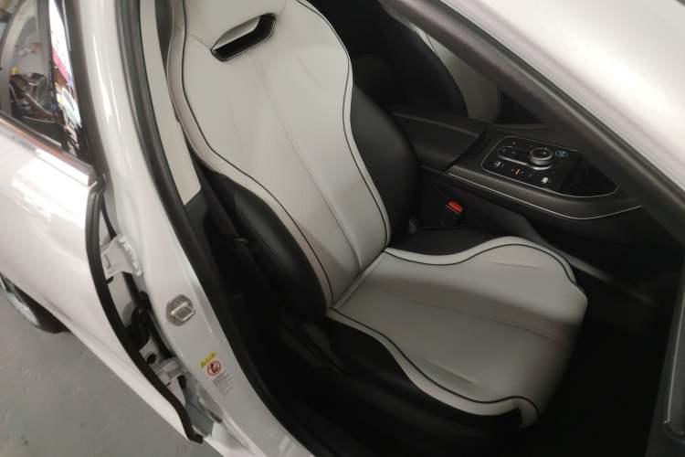 Used BYD Destroyer 05 2024 HONOR Edition DM-i 55KM Luxury Model
