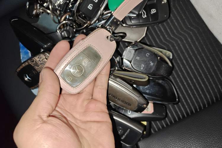 Used Mercedes-Benz B-Class 2020 B 200 Sport Edition Vehicle Key