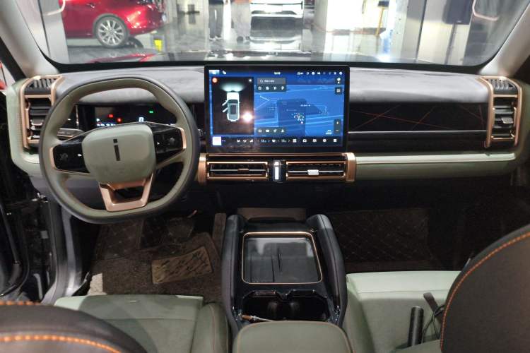 Used iCAR 03 2024 501km Two-Wheel Drive Long-Range Version Center Console