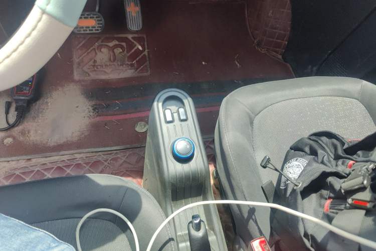 Used Wuling Hongguang MINIEV 2022 Enjoy Edition Lithium Iron Phosphate Gear Lever