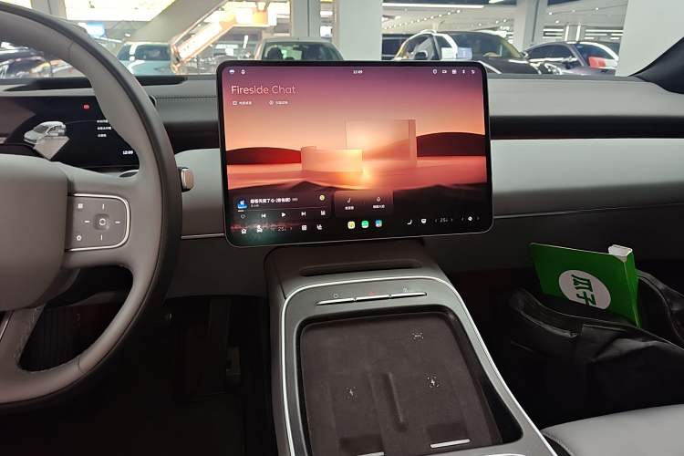 Used Nio ET5T 2025 75 kWh Touring
