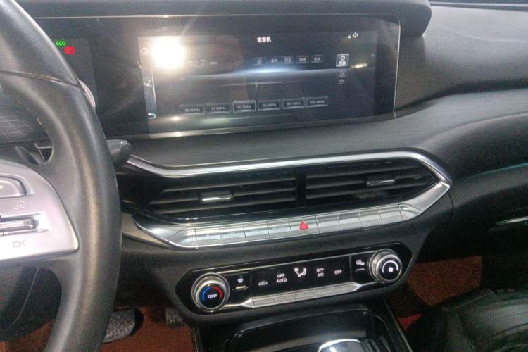 Used Bestune T77 2019 230 TID Automatic Prestige Version China V Emission Standard