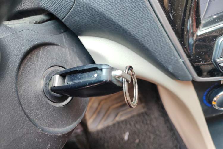 Used Chery Arrizo 3 2015 1.5L Manual High-End Version