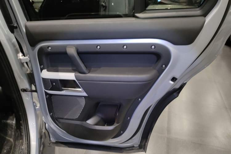 Used Land Rover Defender 2024 110 3.0T P400 XS
