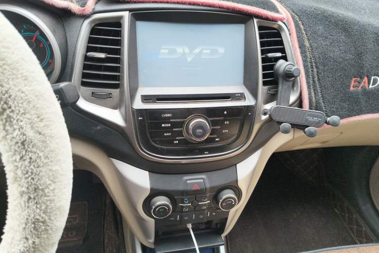 Used CHANGAN Eado 2014 1.6L Manual Luxury Model
