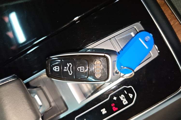 Used Audi Q7 2020 55 TFSI quattro Black Warrior Exclusive Edition
