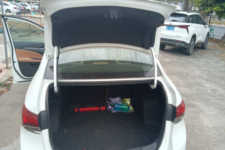 Used Buick GT 2019 18T Automatic Connected Flagship Version China V Standard
