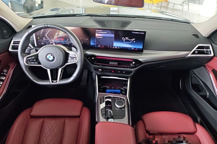 Used BMW 3 Series 2025 330Li M Sport Shadowline Package Center Console