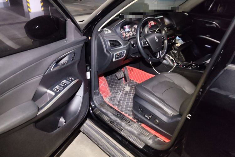 Used BORGWARD BX7 2016 28T Two-Wheel Drive Luxury Version 5 Seats
