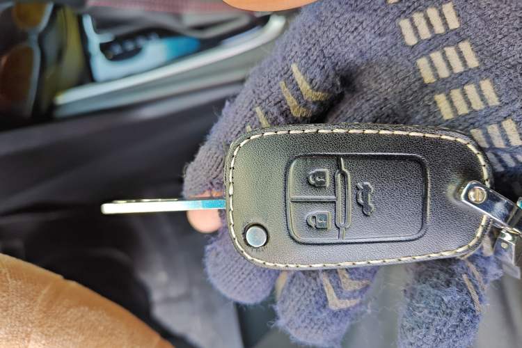 Used Chevrolet Monza 2022 Light Hybrid RS 330T Automatic Comfort Edition