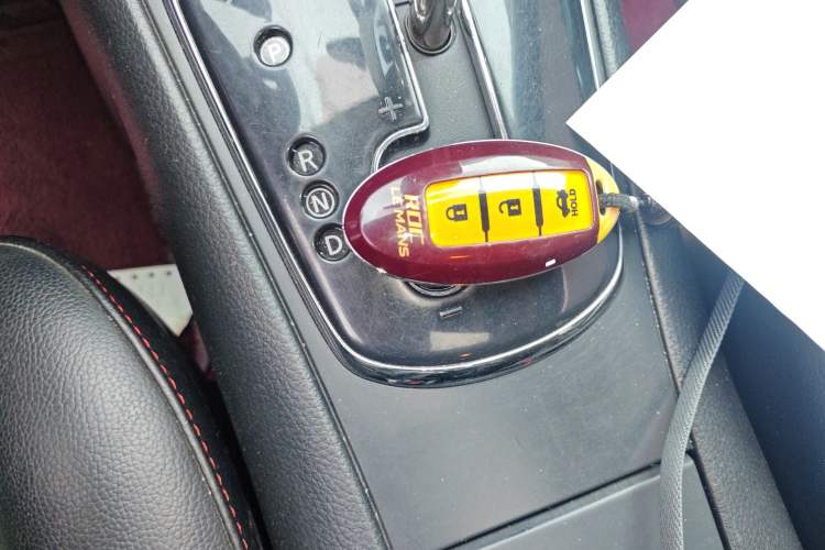 Used Nissan Tiida 2011 1.6T M-CVT Dynamic Edition Vehicle Key