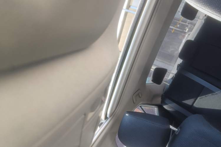 Used Toyota Corolla Hybrid E+ 2019 1.8L E-CVT Leading Edition Headliner