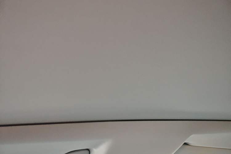 Used Land Rover Discovery Sport 2019 240 PS SE Version China V Standard