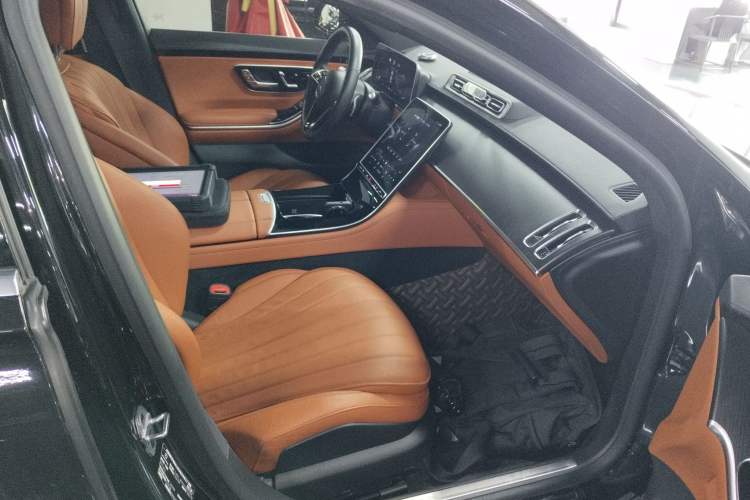 Used Mercedes-Benz S-Class 2021 S 400 L Business Model Right Front Seat