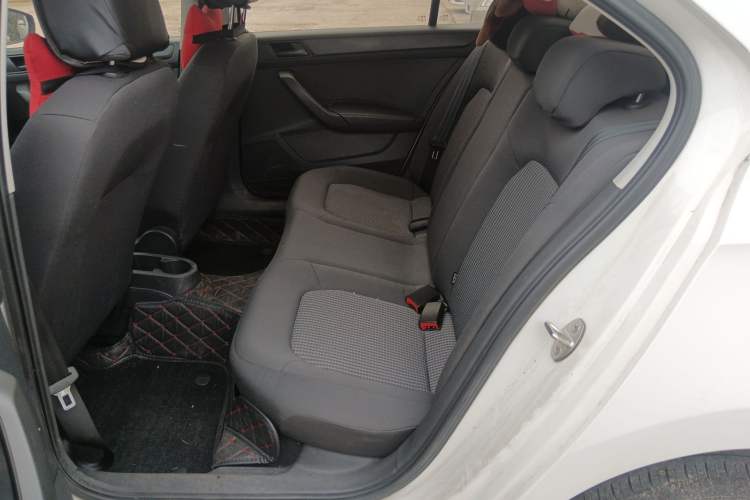 Used Volkswagen Santana 2019 1.5L Manual Fashion Edition China VI Standard Left Rear Seat