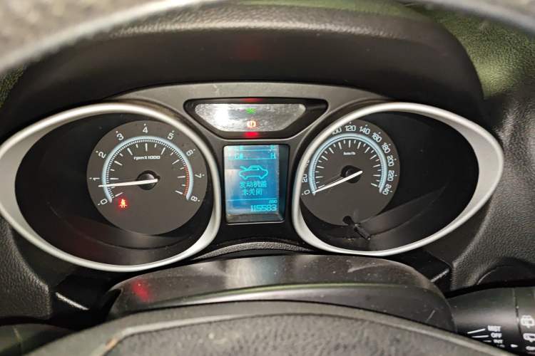 Used GAC Trumpchi GS5 Super 2015 2.0L Manual Two-Wheel Drive Elite Edition
