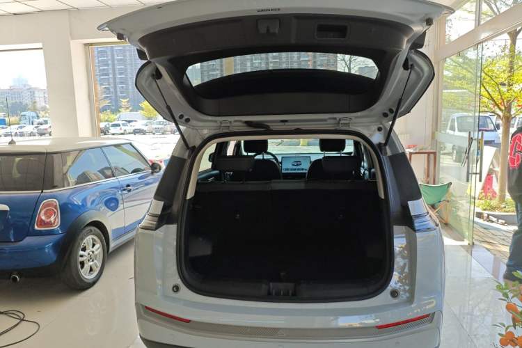 Used AION Y 2023 Plus 510 Enjoy Edition
