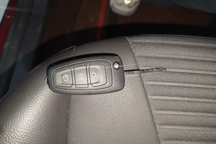 Used Ford Focus 2017 Hatchback 1.6L Automatic Fashion Edition Smart Drive Version Interior 1