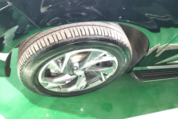 Used Hongqi HS3 PHEV 2024 PHEV 115km Jingwei Edition
